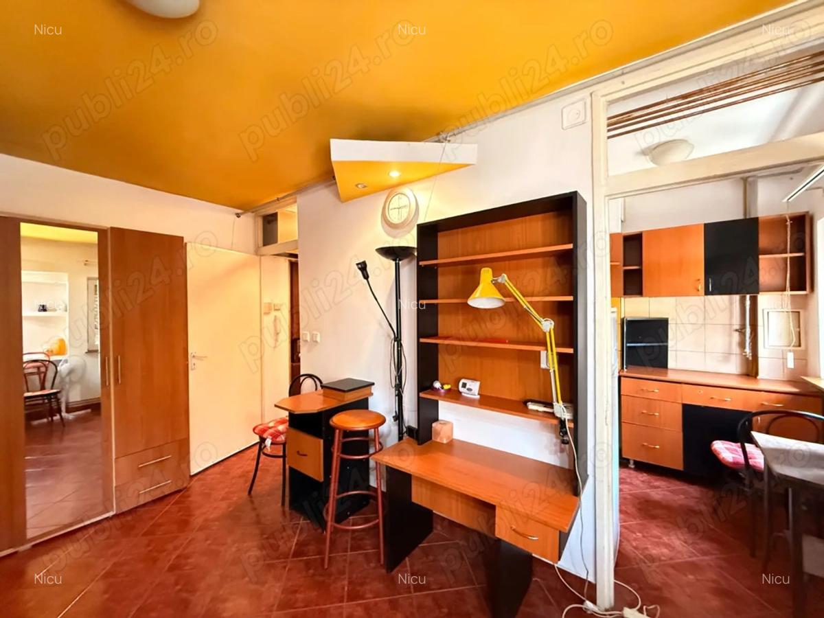 Am de inchiriat garsoniera Complexul Studentesc Olimpia - 1