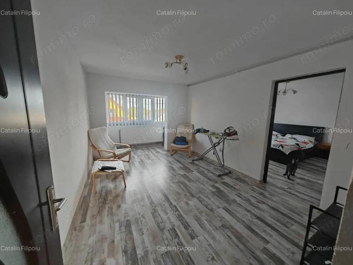 Constructie S+P+1E+M si teren generos 2014 mp, I.L. Caragiale, Dambovita - 6