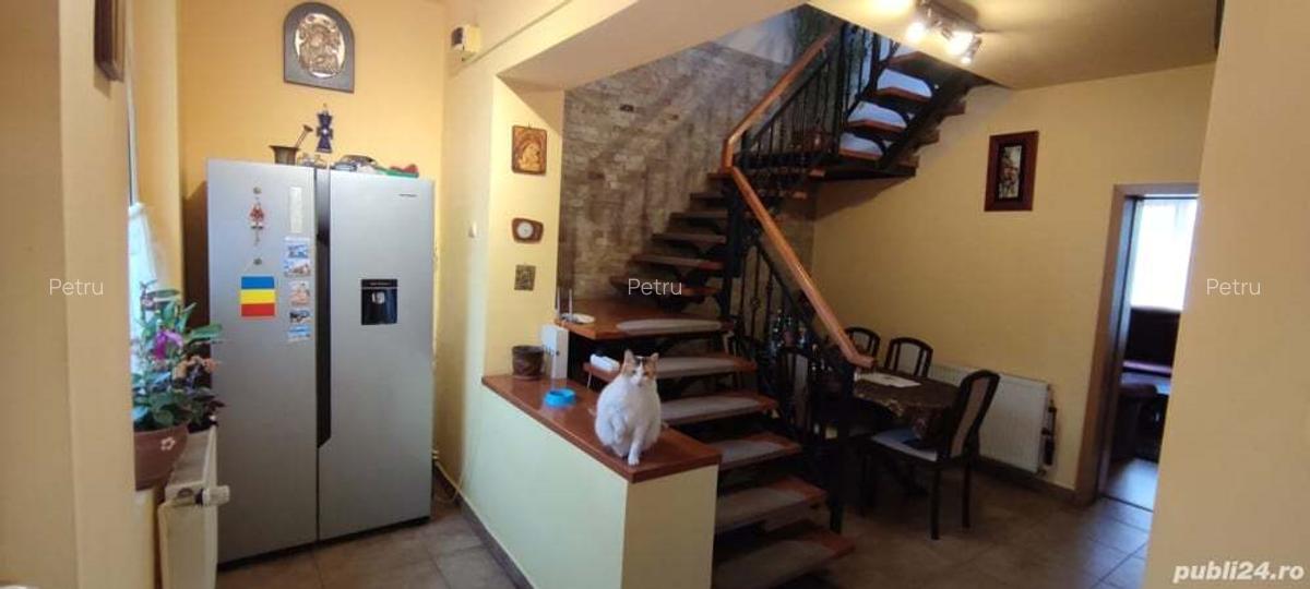 Proprietar vand casa 5 camere D+P+M, zona Traian - 2
