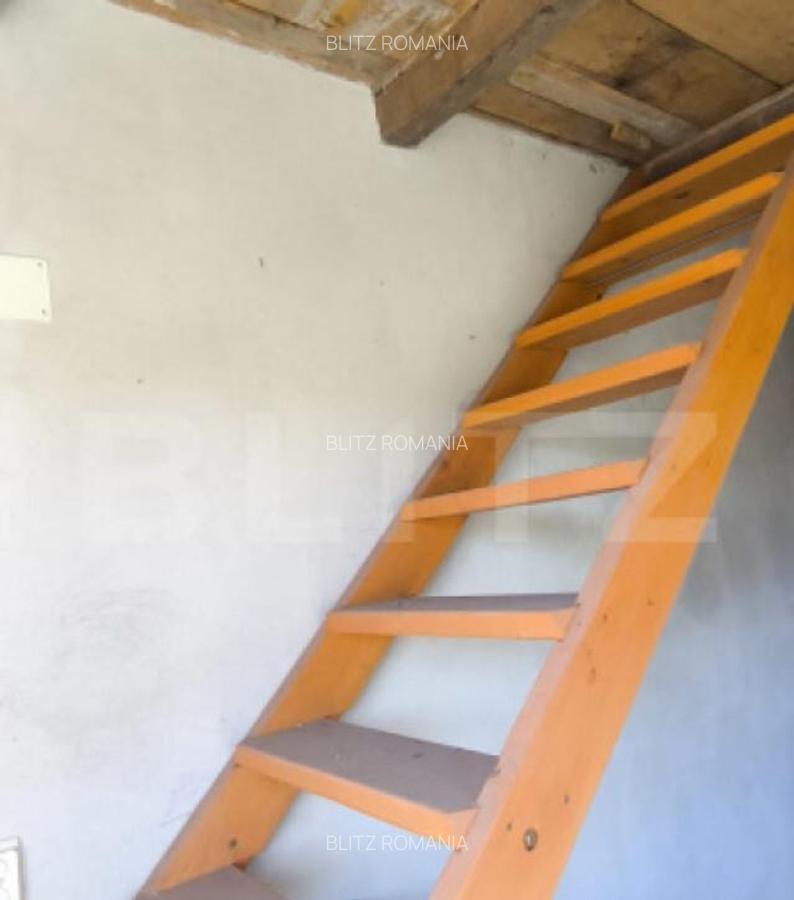 Casa cu 3 camere ?i teren in suprafa?a de 2000 mp - 22