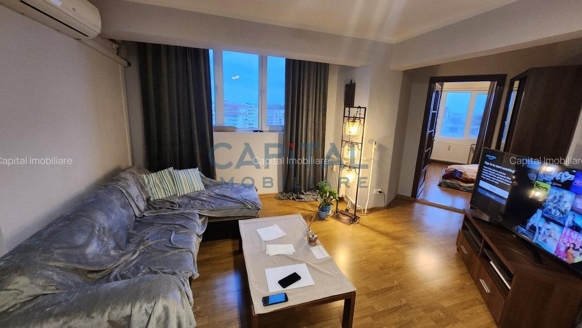 Apartament cu 3 camere decomandat în Dacia - 2