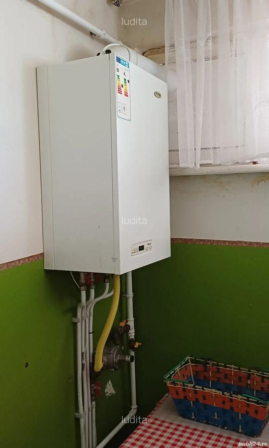 Vand Garsoniera G3, B.dul Dacia Hunedoara. - 5