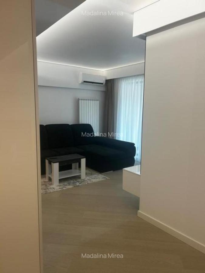 Inchiriere apartament 3 camete lux Cortina North - 2