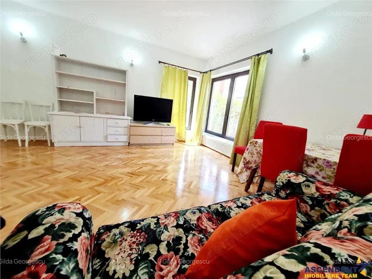 Casa amenajata cu stil, acces auto, curte, terase, zona Star - Centrul Istoric, Brasov - 2