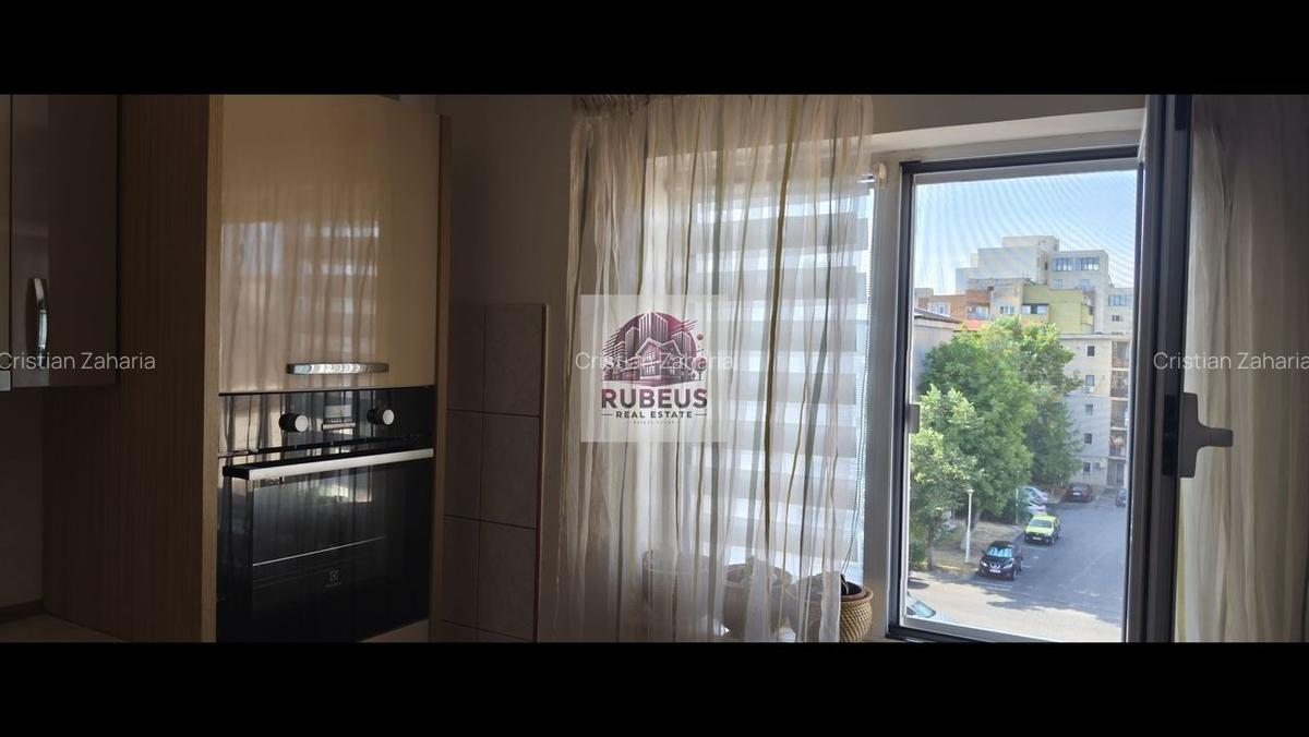 Apartament 4 camere modern + Garaj | Central, Drobeta TS - 5
