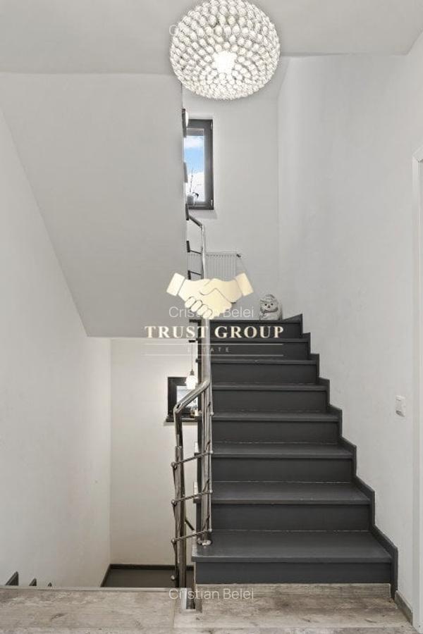 -Casa\Vila 9 Camere -  Teren de 700 mp - Ideala pentru Familii sau Businessuri - 13