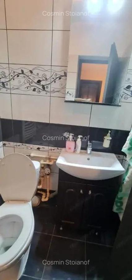 Apartament trei camere decomandat - Militari - 8