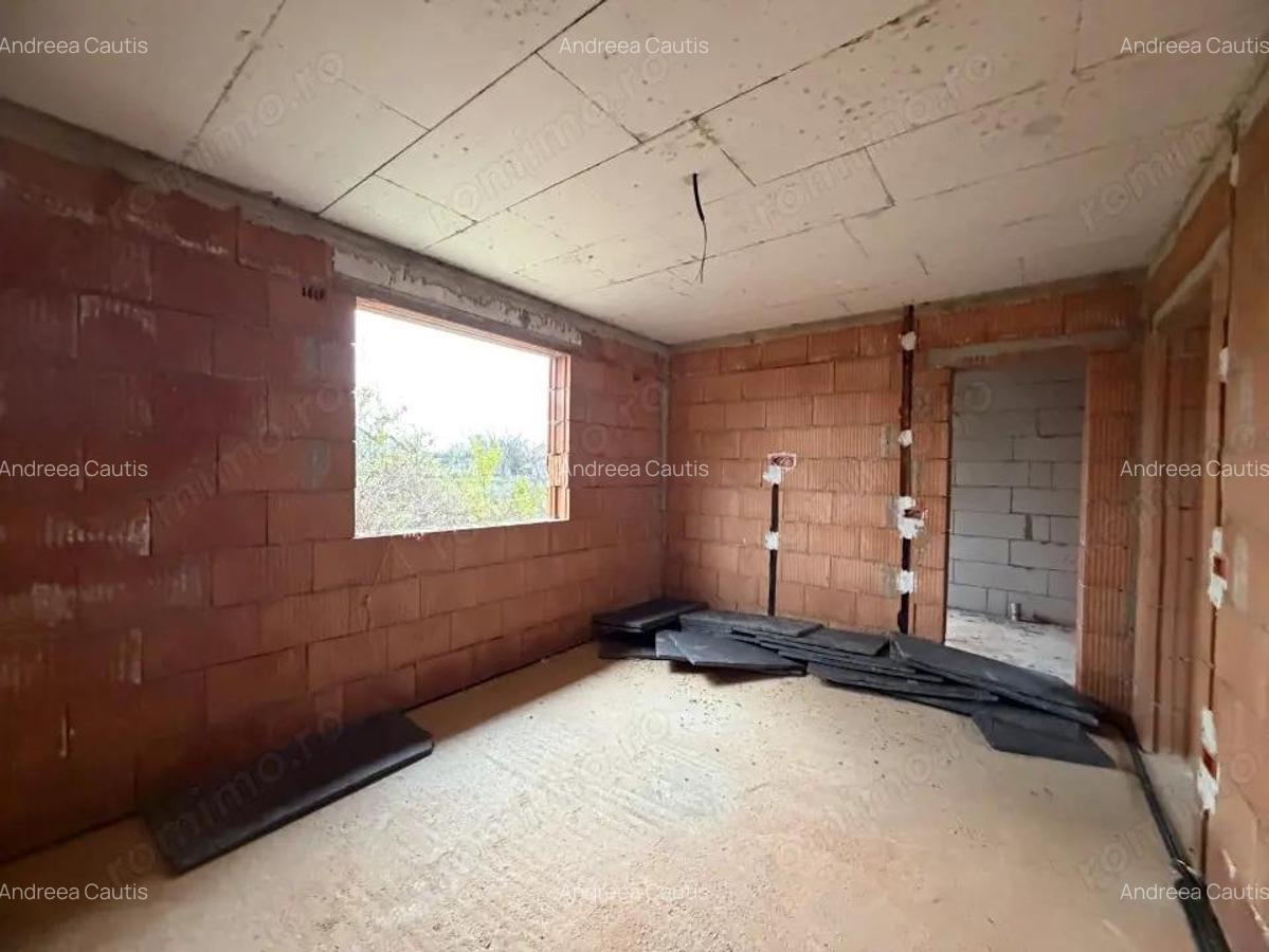 Casa individuala 4 camere, 120mp utili, 405mp teren in Utvin - 11