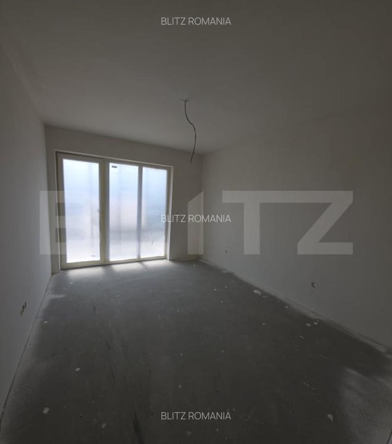 Apartament cu 3 camere decomandat în Calea Moldovei - 6