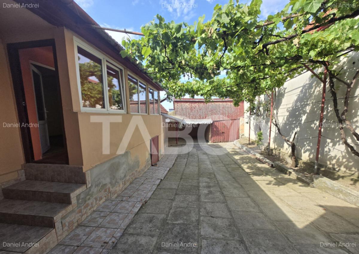 Casa individuala de vanzare 64mpu in Marginimea Sibiului Ras - 7