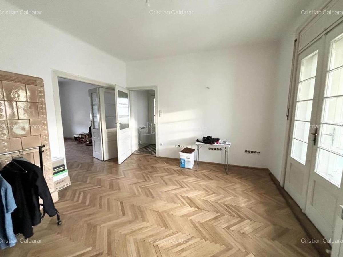 Apartament cu 3 camere - 91 mp utili - centru - Locatie excelenta - posibilitate de compartimentar - 2