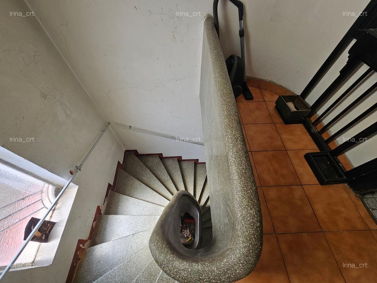 Central-Piata ALBA IULIA-Vanzare vila interbelica cu 2 apartamente individuale! - 10