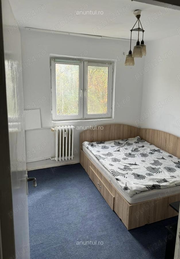 Berceni, Aleea Emil Racovita - 5