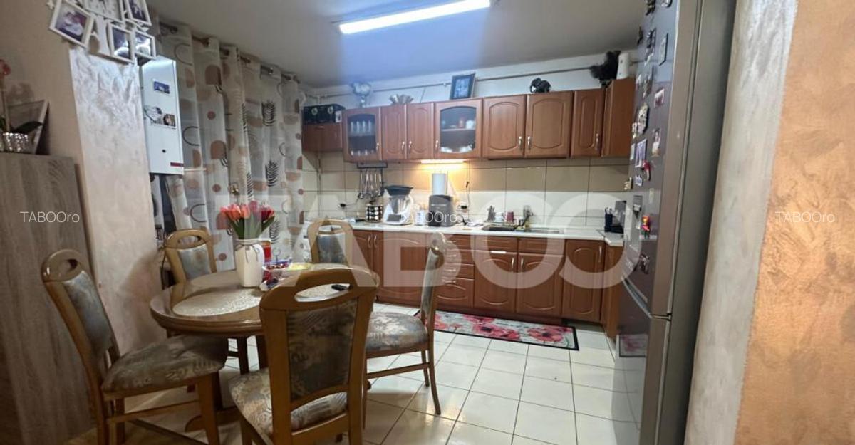 Apartament 2 camere balcon loc parcare 52mpu decomandat Seli - 7