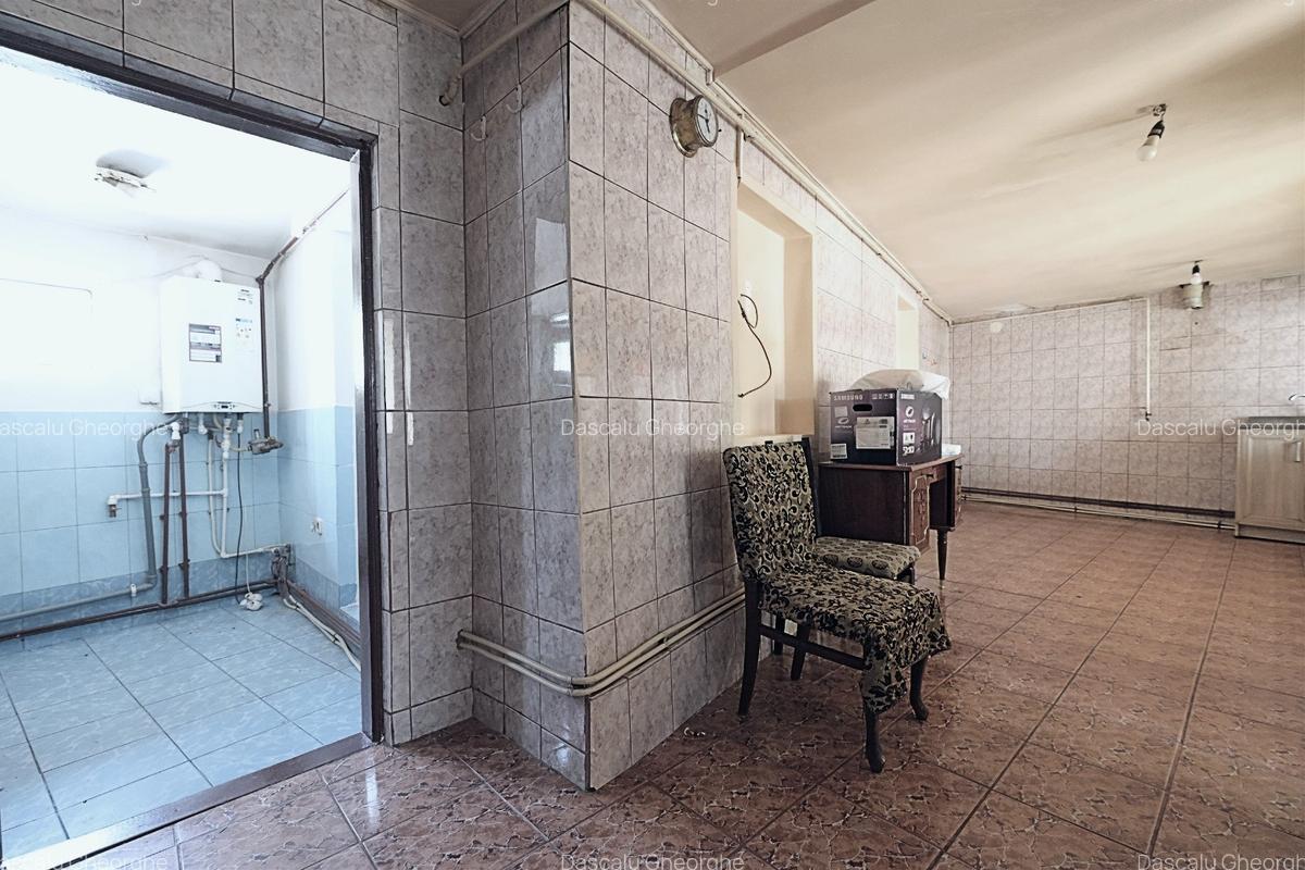 TEI TOBOC - Petricani, casa exceptionala din caramida, 4 camere si 200 mp. teren - 7