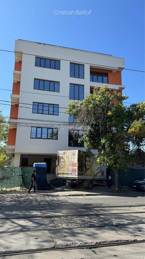 Apartament cu 2 camere semidecomandat în Giulești - 12