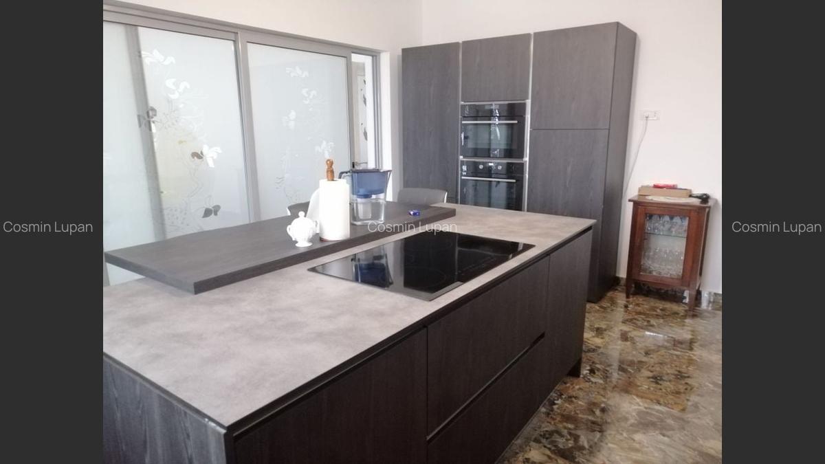 Casă Vădeni, 200m?, 4 camere, centru - 7