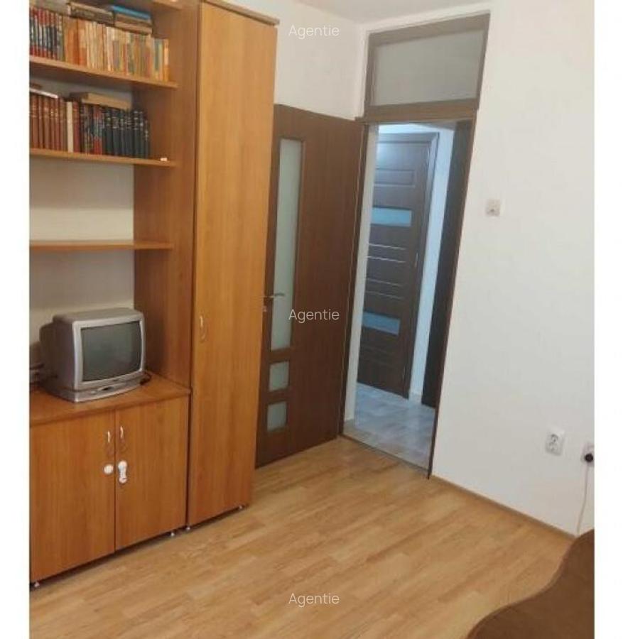 Apartament 3 camere, Zona Aparatorii Patriei - 6