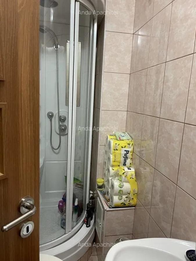 Apartament cu 3 camere decomandat, mobilat în Bartolomeu - 7