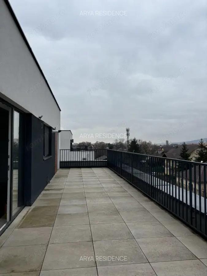 Penthouse cu terasa si priveliste superba, strada Atletilor - 2