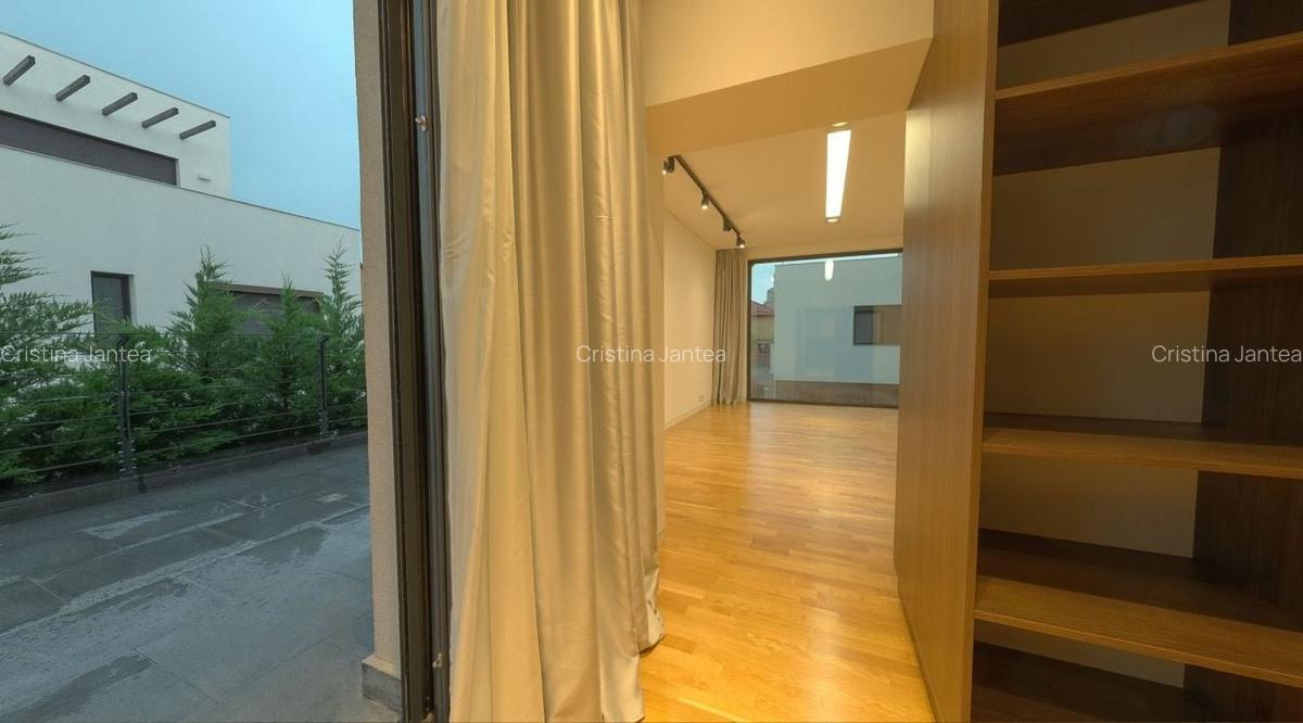 New! American School villa - 11