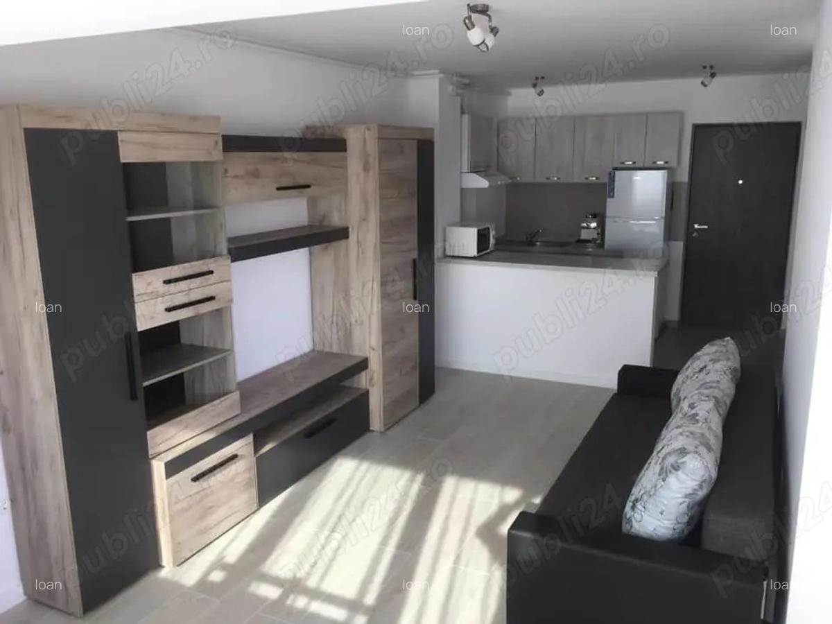 Inchiriez studio 2 cam. (direct proprietar), zona Poligrafiei-Pajura-Petrom City - 480 Euro - 2