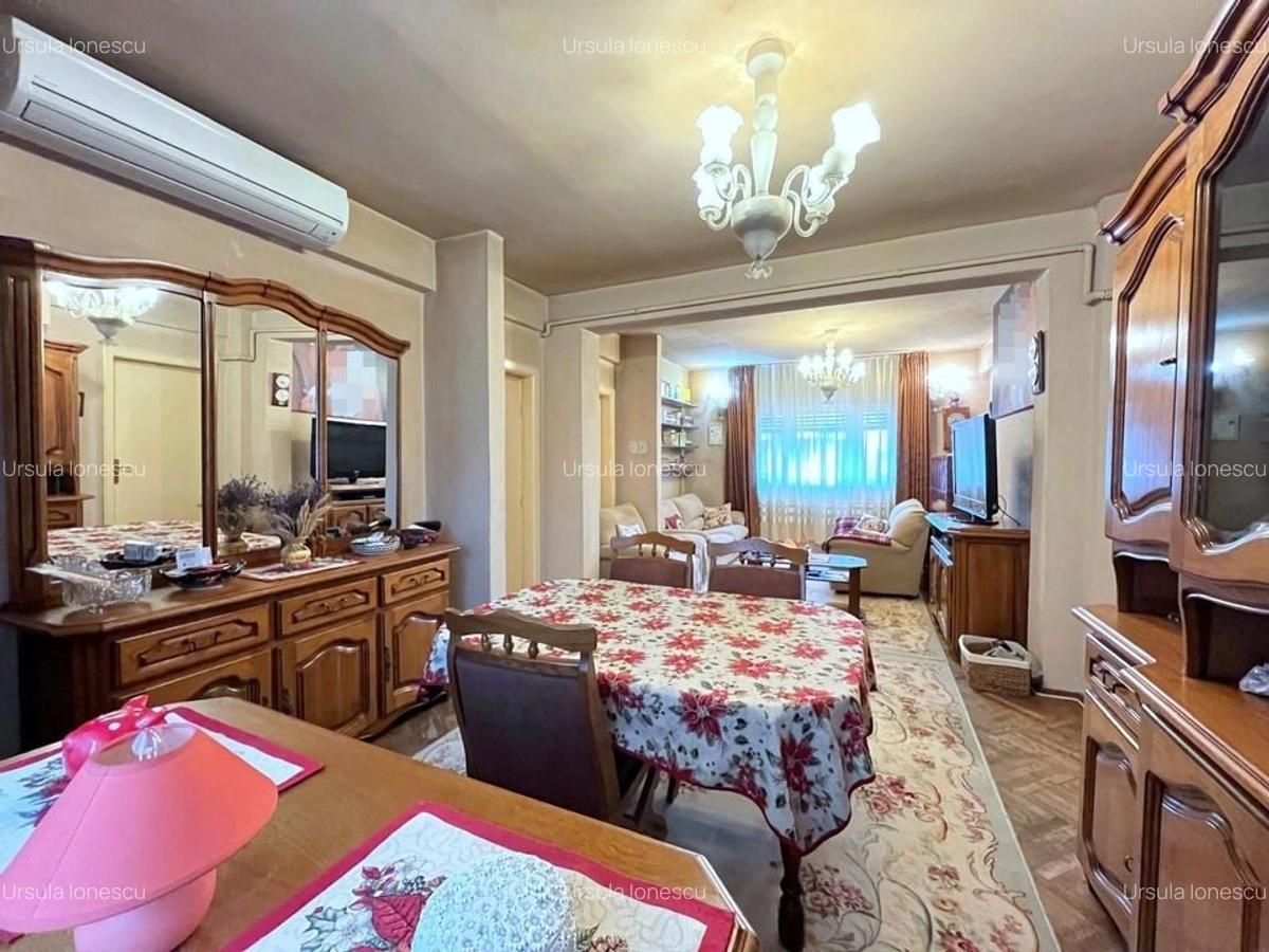 Apartament cu 4 camere semidecomandat în Ferdinand - 2