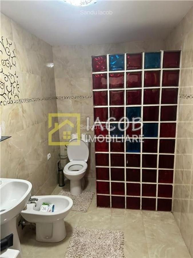 Casa parter (caramida) cu anexa (BCA) pe un teren 1180 mp, sat Strugari, jud Bac - 7