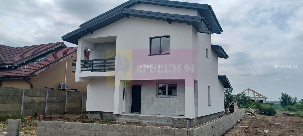 Sabareni, casa parter + etaj, 5 camere, 3 bai, terasa acoperita, CT - 2