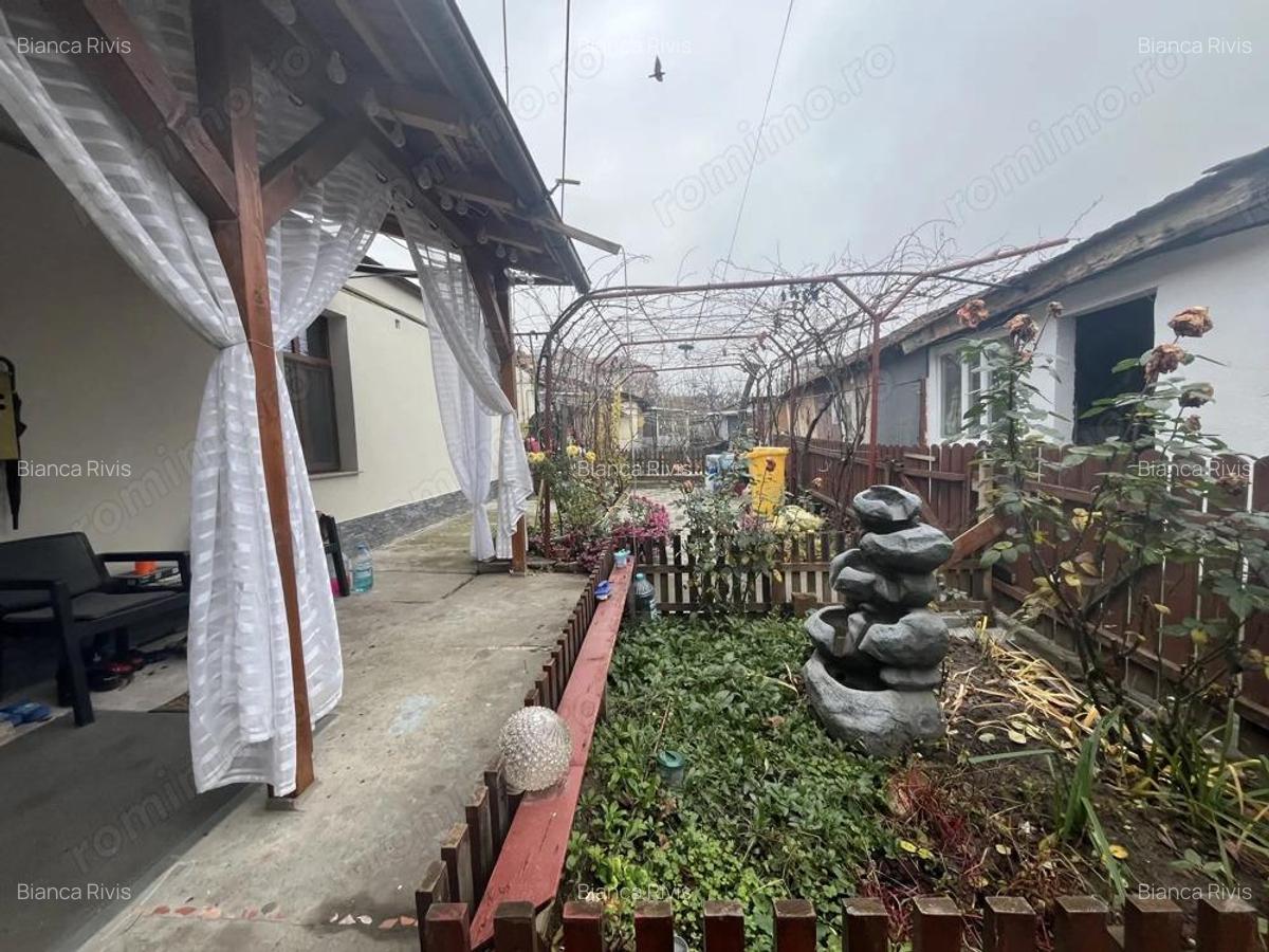 Casa cu 3 camere, curte comuna, zona Mehala - 16