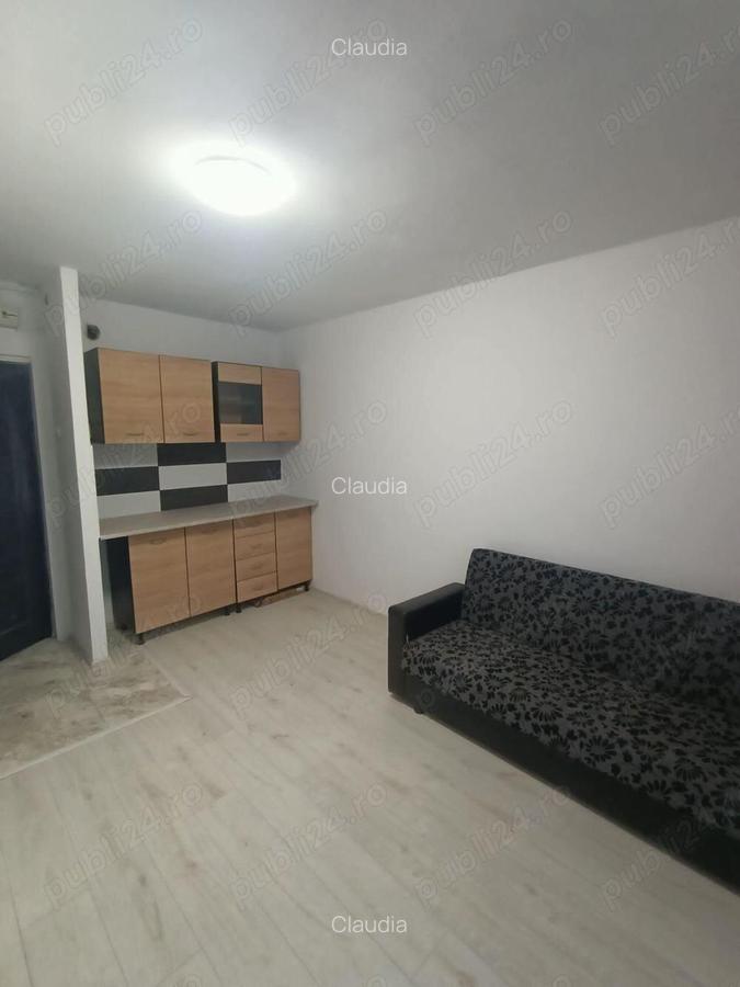 Garsoniera, 17mp., renovate, mobilata, Bularga Granit Center - 3 Garsoniera, 17mp., renovate, mobilata, Bularga Granit Center - 3