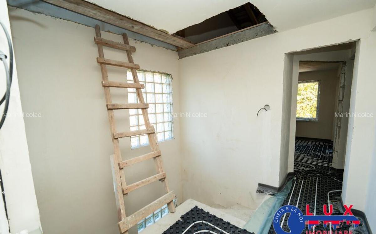 ID 6728 Vila de tip P+E+Pod *Str. Eternitatii - 13