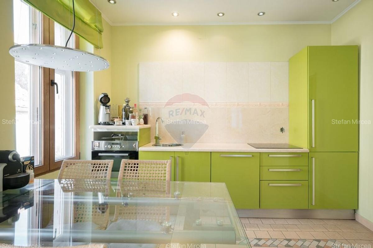 Apartament cu 2 camere de vanzare pe Michael Weiss in Centrul Istoric - 11