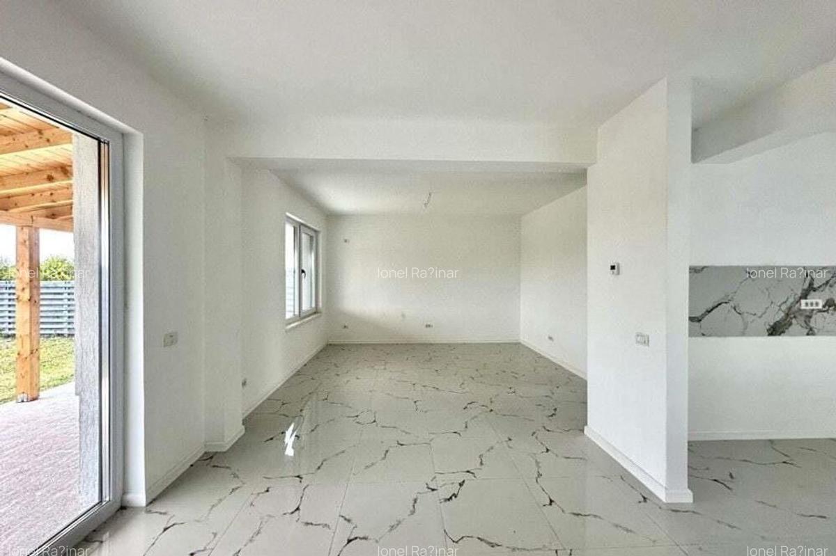 Vila noua, P+1E, Corbeanca, langa Paradisul Verde, comision 0 - 3