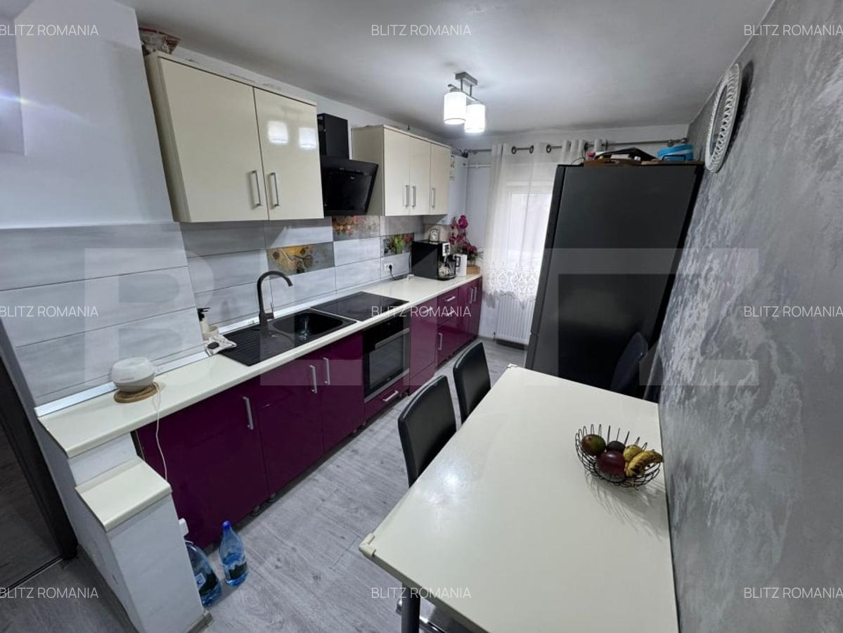 Apartament cu 3 camere, decomandat, etaj 1/4 - Ștefan cel Mare - 2