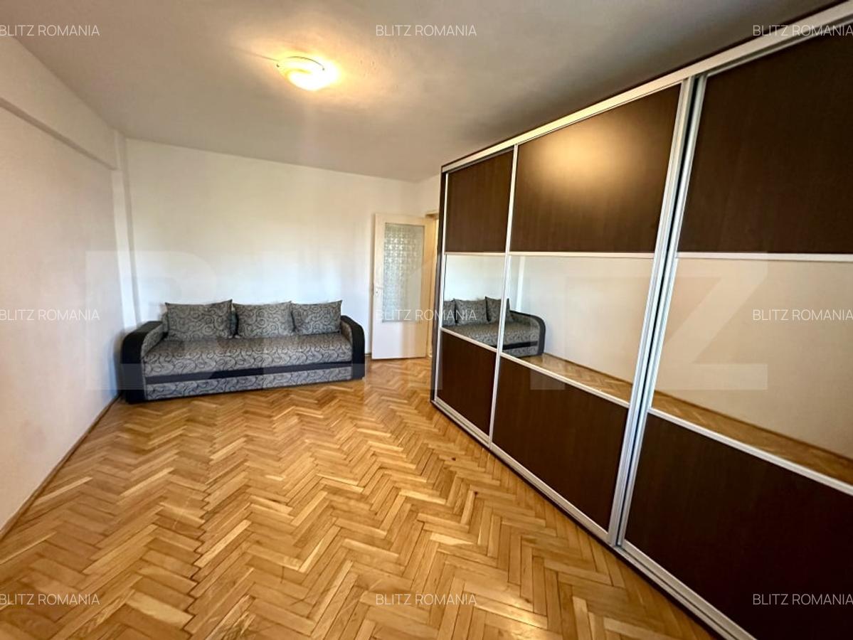 Apartament spatios cu 2 camere, decomandat, 51 mp, Cetate - 2