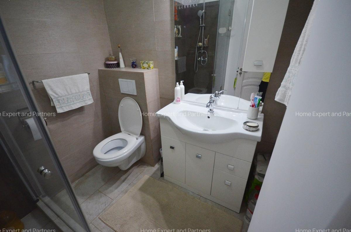 Casa 5 camere + 4 Bai | Loc de parcare | Bragadiru | - 32