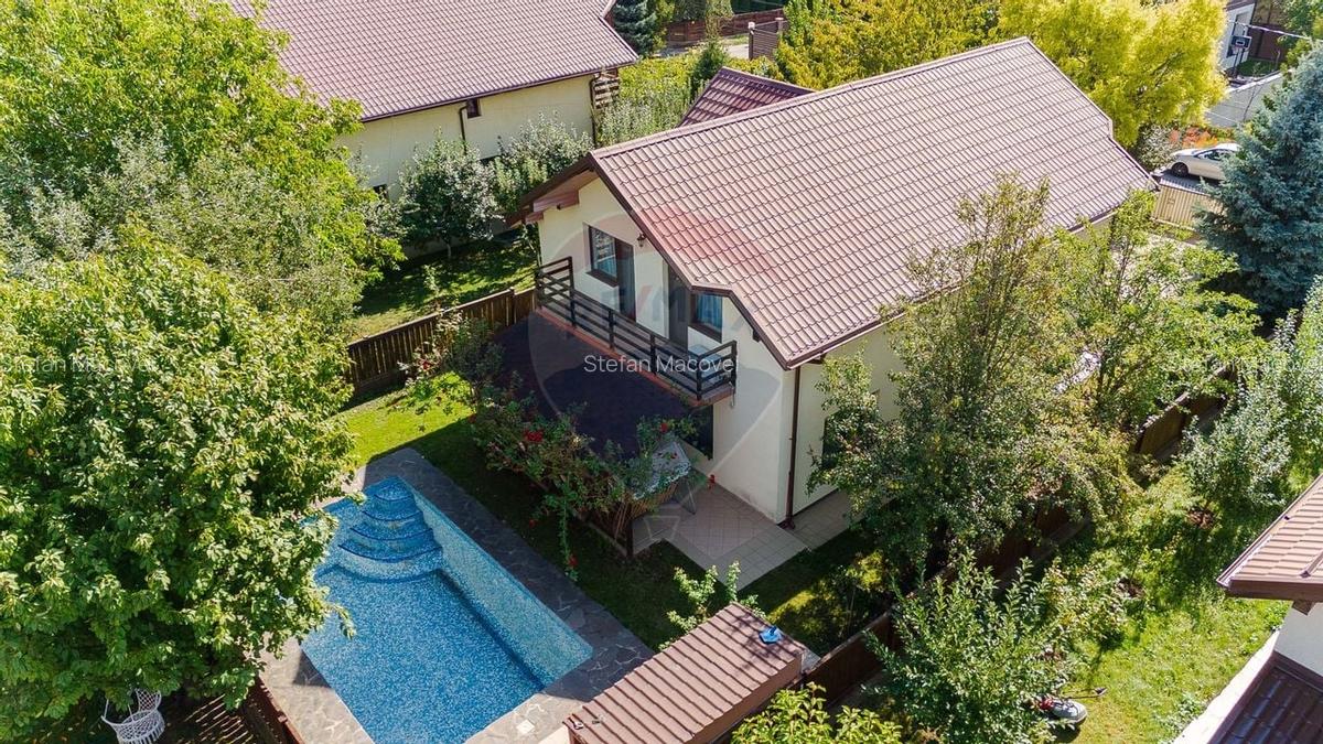 Casa cu Piscina de Vanzare, 500mp Teren, Str. Victoriei-Valea Lupului - 1 Casa cu Piscina de Vanzare, 500mp Teren, Str. Victoriei-Valea Lupului - 1
