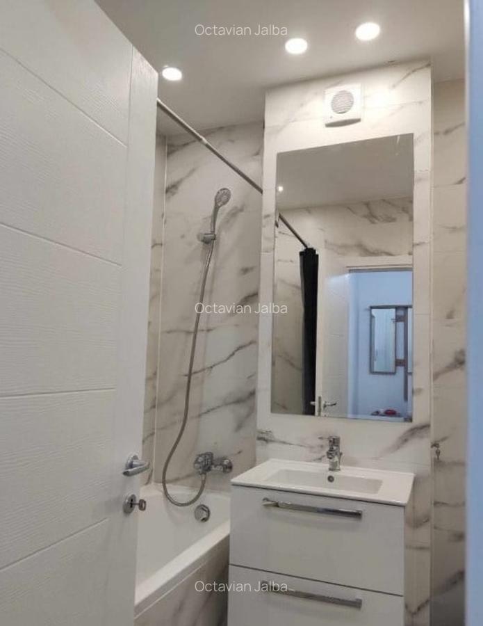 Garsoniera, 40 mp, bloc nou, centrala, Hils Brauner - 7