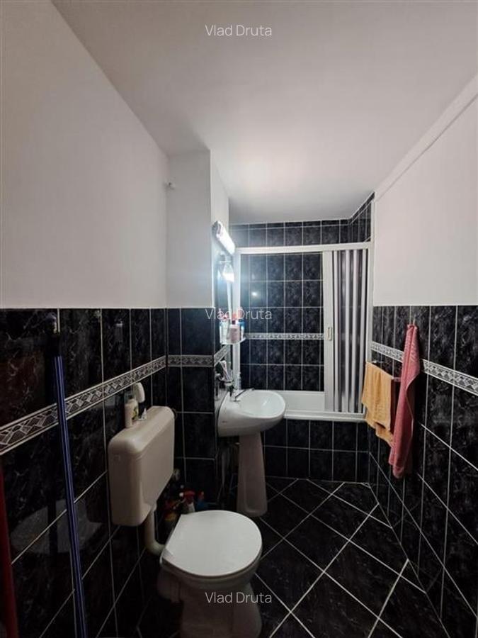 Apartament cu 3 camere decomandat în Rogerius - 9