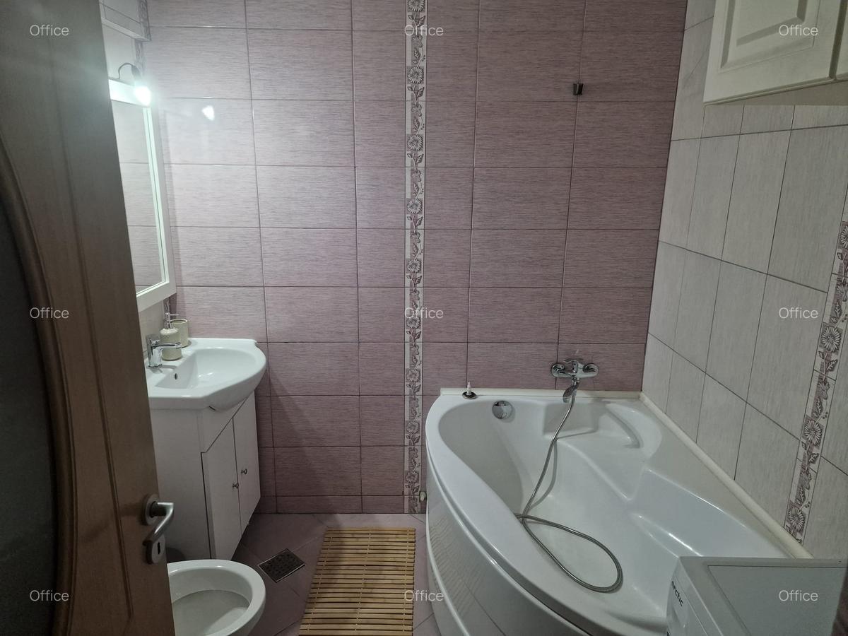 De Inchiriat Garsoniera confort 1 Sporit -Obcini etaj 9 - 4