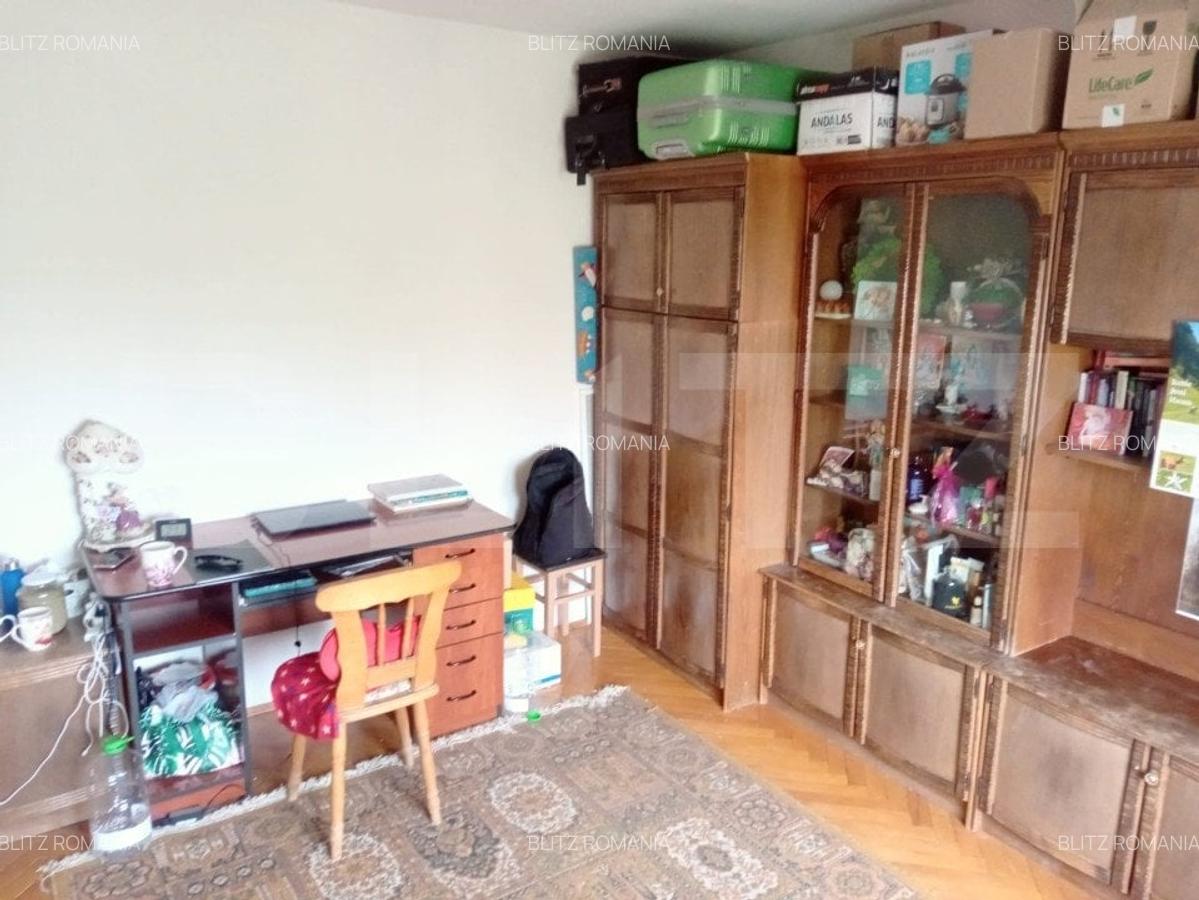 Apartament de vanzare cu 3 camere, zona Iosia - 8
