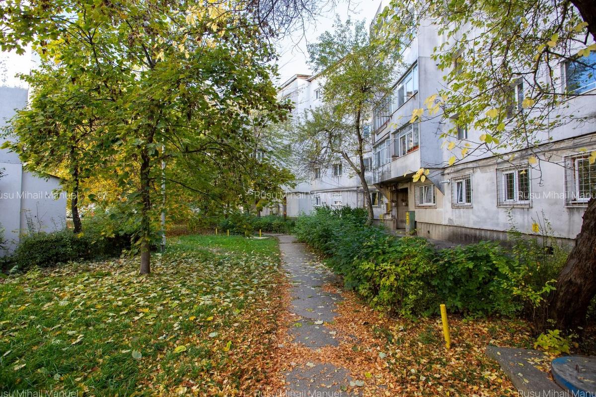 Apartament 3 camere decomandat, Mioritei - 18