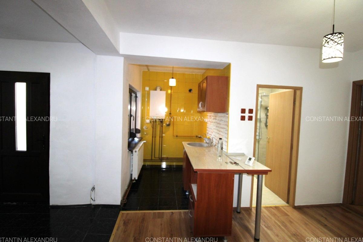 Casa in zona Cosbuc (str Dorobanti) - 4