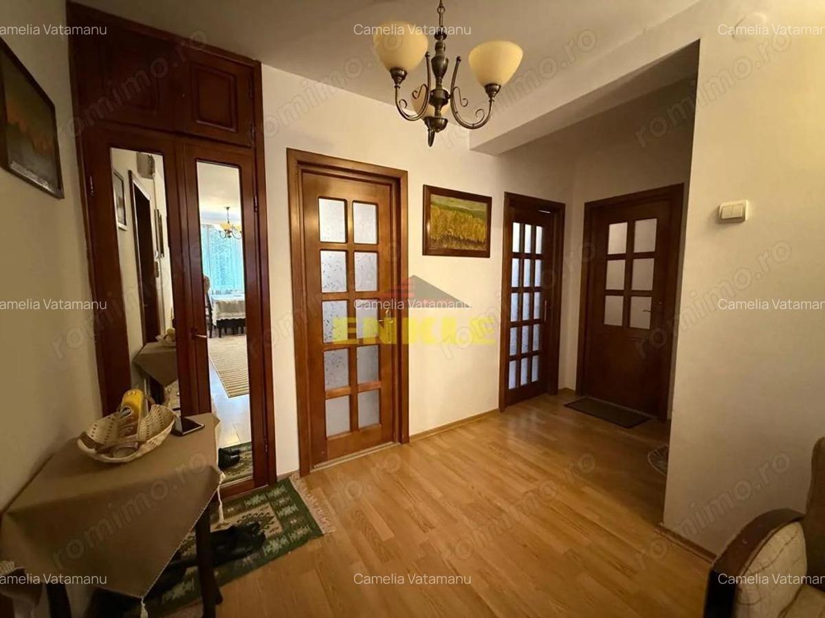 De inchiriat apartament 3 camere zona Marchian - 9