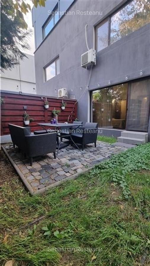 Studio Spatios cu Curte Proprie la Cativa Pasi de Mare, Mamaia Nord - 3