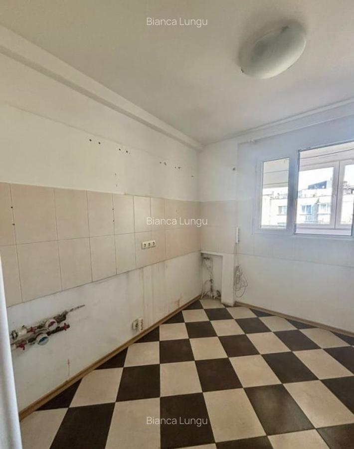 Apartament de 3 camere ( 500M Metrou )-Crangasi - 6