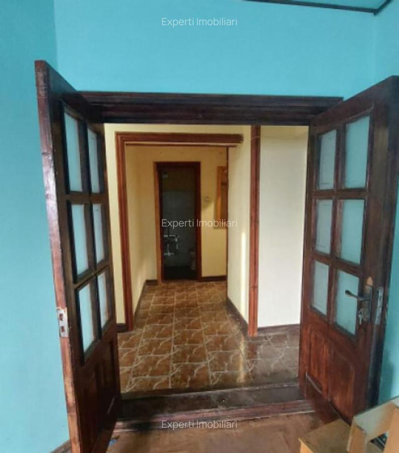 Apartament 3 camere de vanzare Gara, Constanta - 2