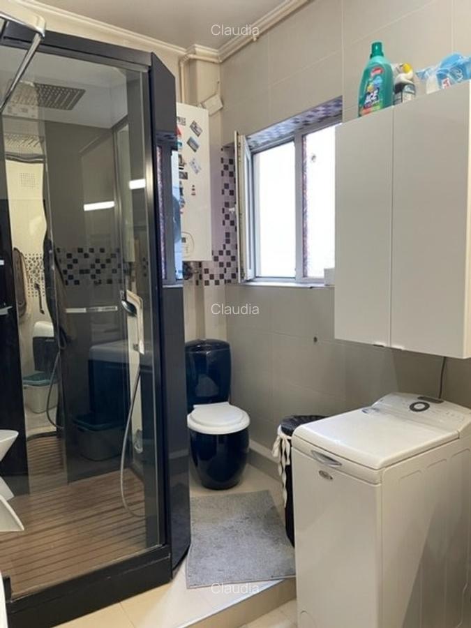 Apartament cu 5 camere semidecomandat, mobilat în Calea Călărașilor - 7