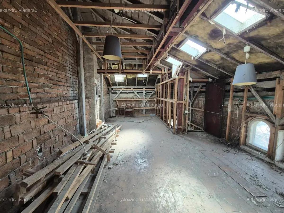 Casa S+P+1+Pod - 210,73 mp + teren 176 mp - zona Baicului - Gara Obor - 6